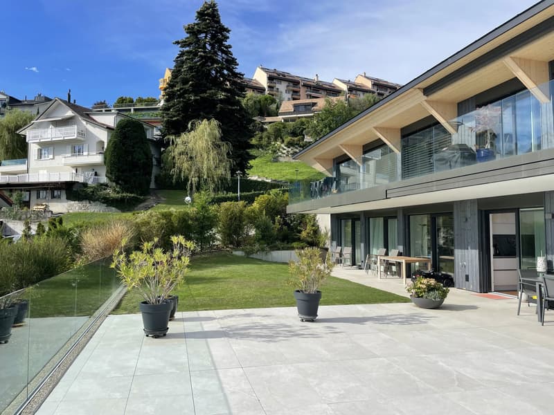 Superbe 5.5 pièces de standing avec grand jardin privé (1)