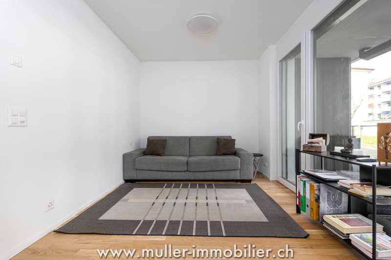 Studio dans immeuble moderne en plein coeur de Prilly (3)