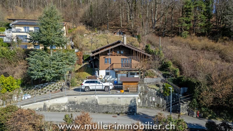 Chalet avec vue exceptionnelle sur parcelle constructible à Grandvaux (12)