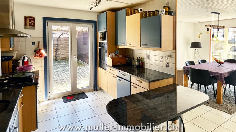 Sympathique villa contiguë en Gruyère (5)
