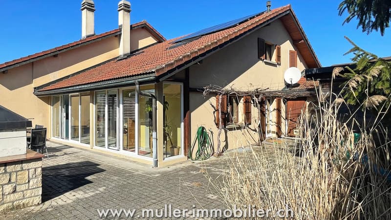 Sympathique villa contiguë en Gruyère (2)