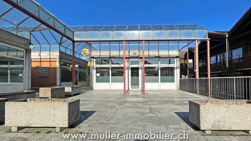 Local commercial pour restaurant ou activité similaire à Avry-Bourg (2)