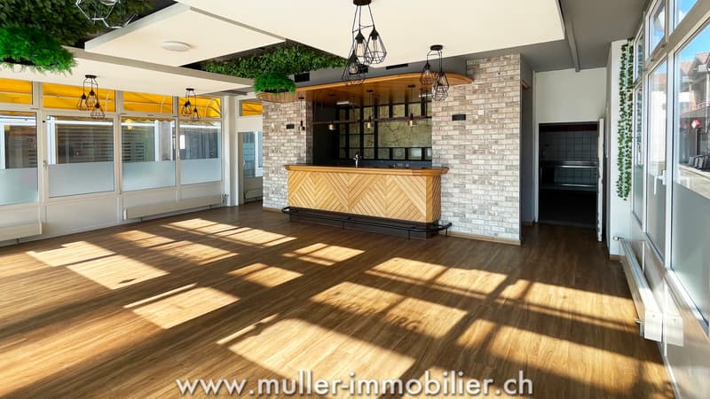 Local commercial pour restaurant ou activité similaire à Avry-Bourg (3)