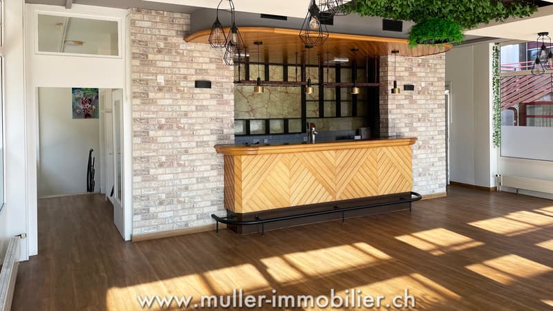 Local commercial pour restaurant ou activité similaire à Avry-Bourg (4)