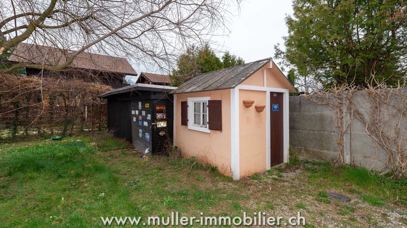 Charmante villa avec jardin dans le quartier Sous-gare à Aigle (11)