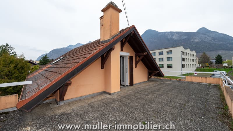 Charmante villa avec jardin dans le quartier Sous-gare à Aigle (10)