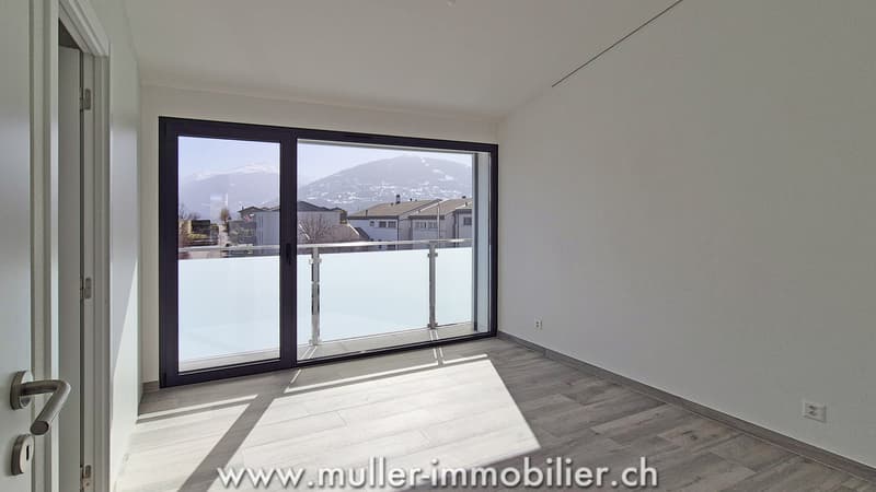 Appartement  neuf en duplex avec une vue splendide proche de Sion (8)