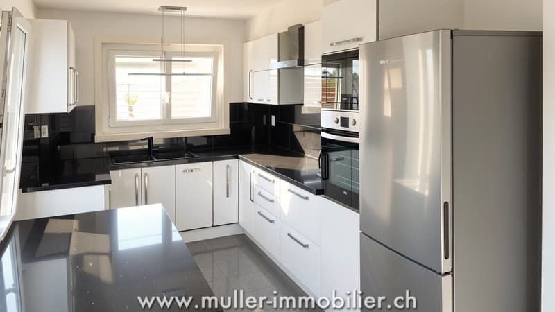 Jolie villa de deux appartements à Belfaux (8)