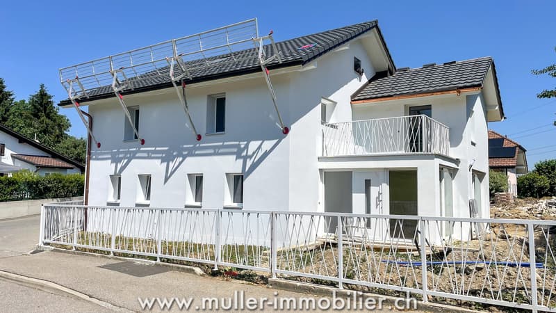 Jolie villa individuelle avec vue dégagée sur la campagne. (9)