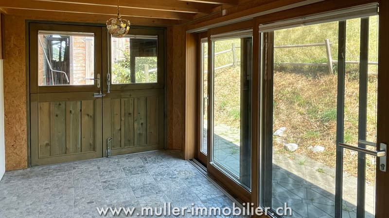 Charmante maison au milieu des prés, proche de Romont (9)