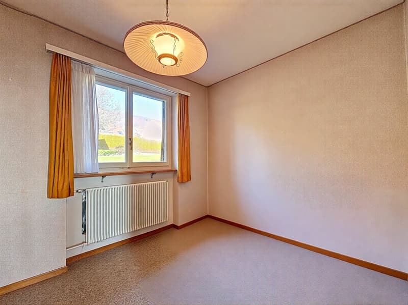 Villa mit 4.5 Zimmern im Stand (5)