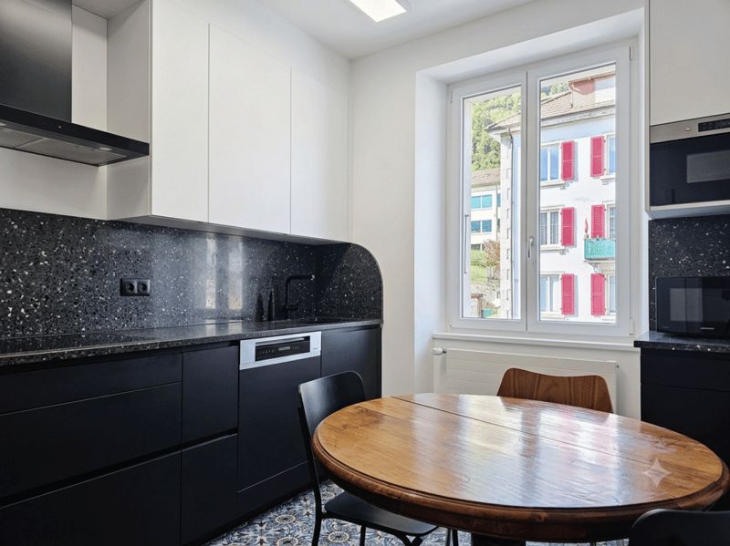 Au centre avec garage et grand séjour (12)