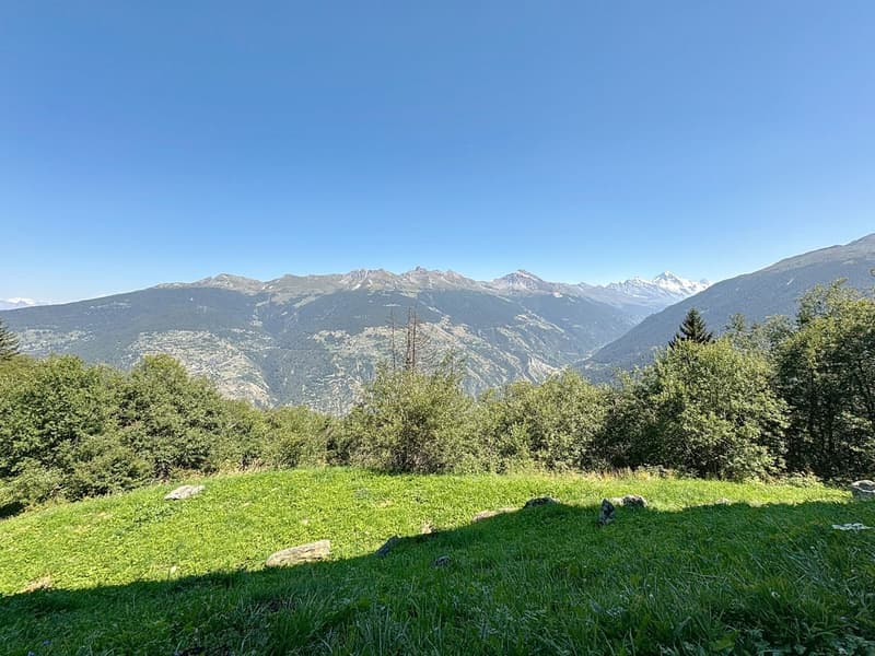 Cet appartement meublé au pied des pistes vous attend. Résidence secondaire ou principale à vous de choisir (1)
