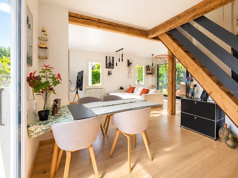 Maison indépendante de caractère avec jardin, studio et potentiel locatif (3)
