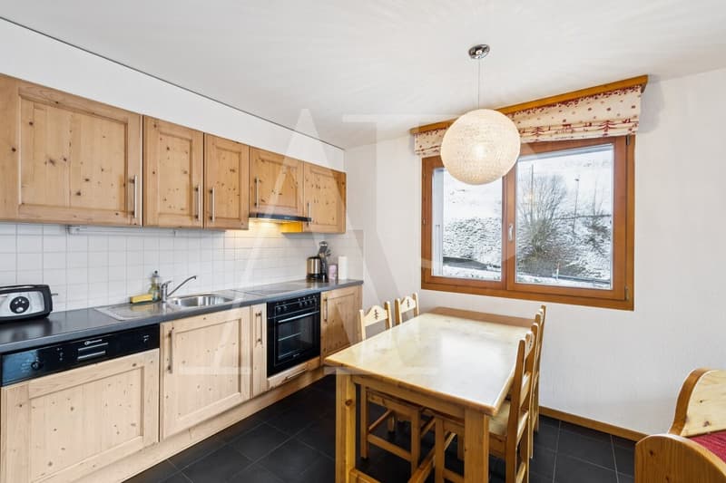 Charmant appartement de 3,5 pièces à vendre aux Bains du Val d'Illiez (4)