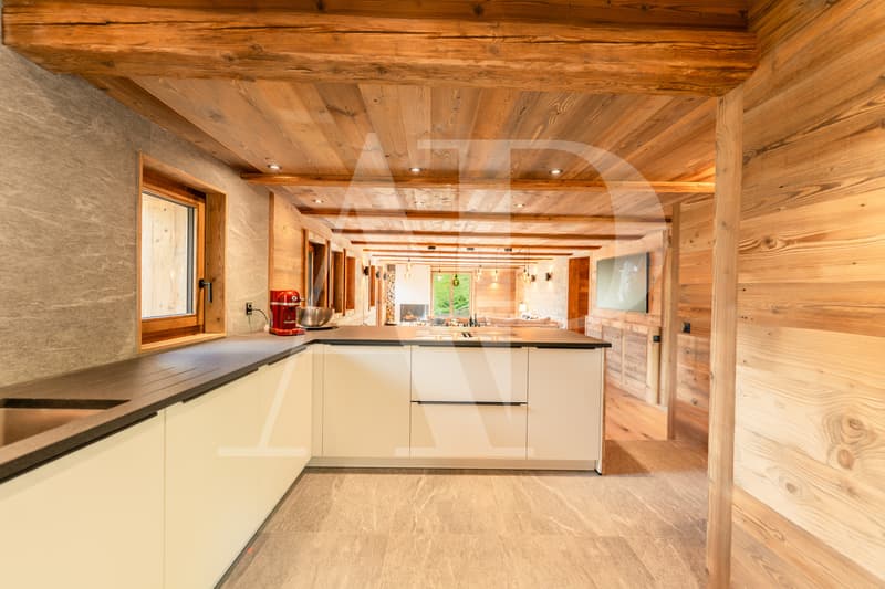 Avanthay Immobilier - Val-d'Illiez - Chalet d'exception en reconstruction - 6,5 pièces - 4 chambres (9)