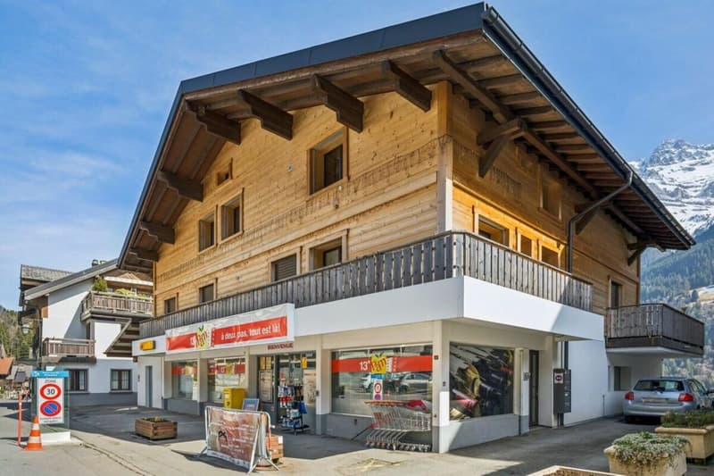 Local Commercial (3)