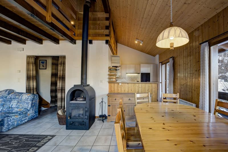 Charmant chalet de 3 chambres avec vue panoramique sur la montagne et excellent accès aux remontées mécaniques (4)