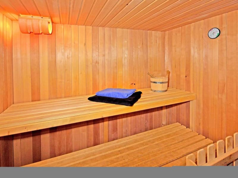 Large chalet in Central Location (12)
