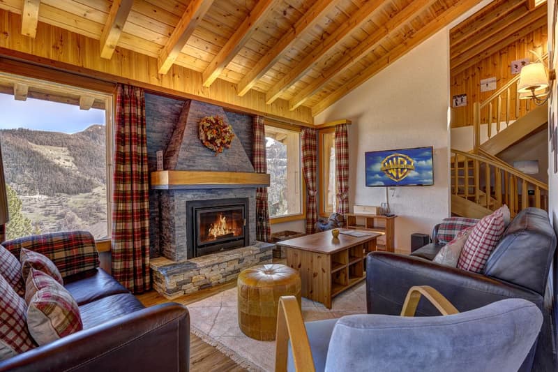 Sunny chalet with stunnign view! (6)