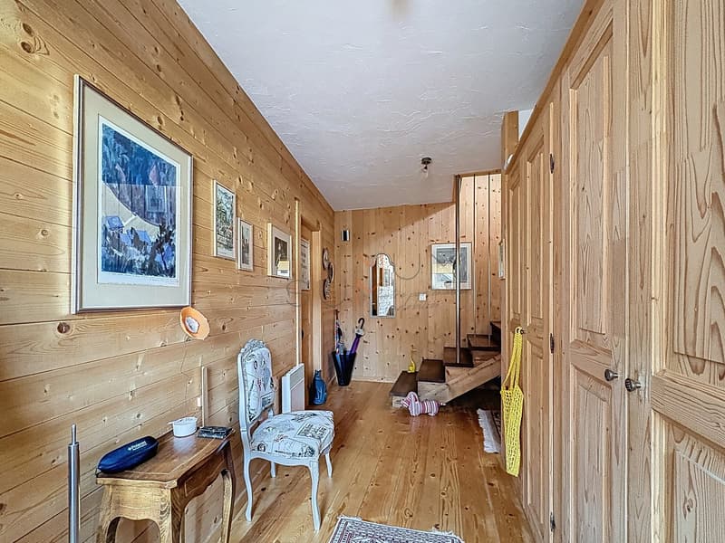 Somptueuse grange rénovée de 2 appartements à Savièse (9)