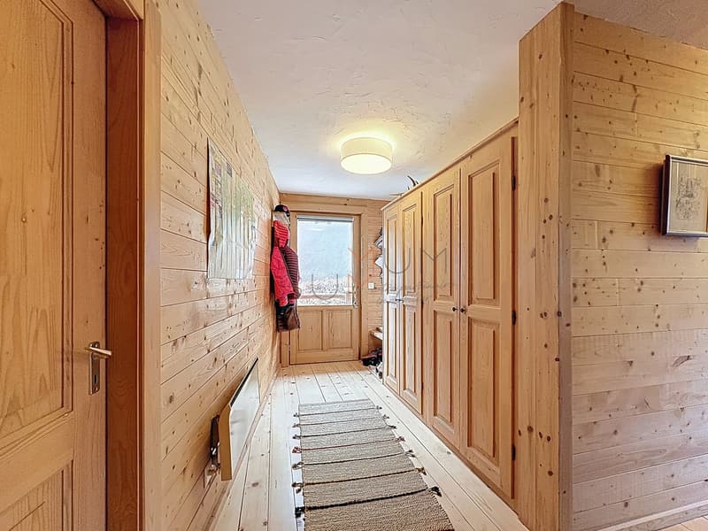 Somptueuse grange rénovée de 2 appartements à Savièse (12)