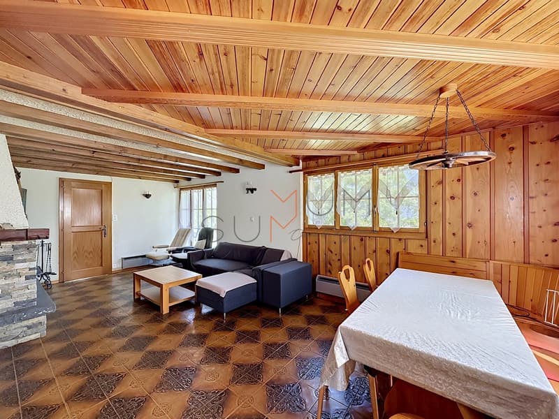 Mayens-de-Chamoson Chalet authentique sur grande parcelle (4)