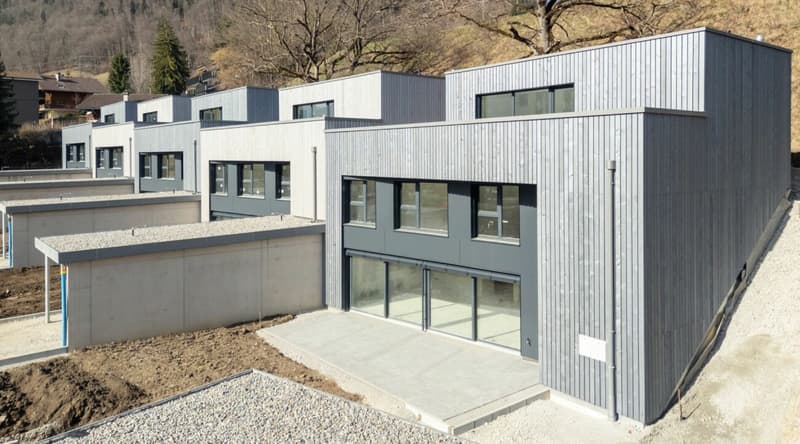 Villa moderne avec spacieux terrain (9)
