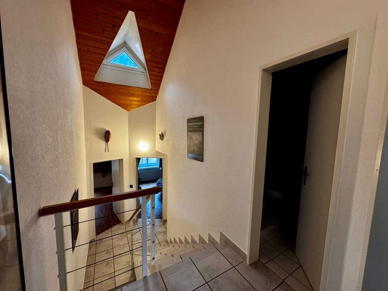 Spacieux appartement de 5.5 pièces avec terrasse à Saint-Imier (12)