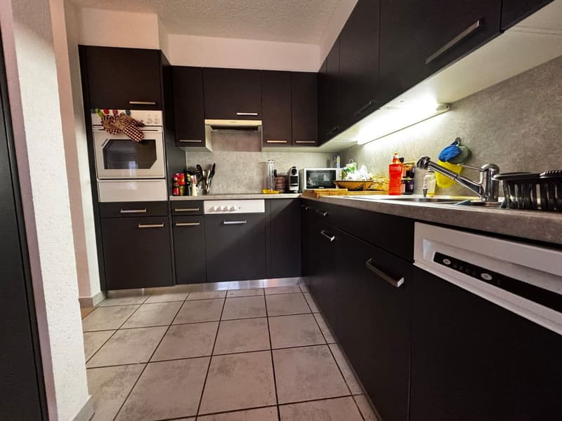 Spacieux appartement de 5.5 pièces avec terrasse à Saint-Imier (7)