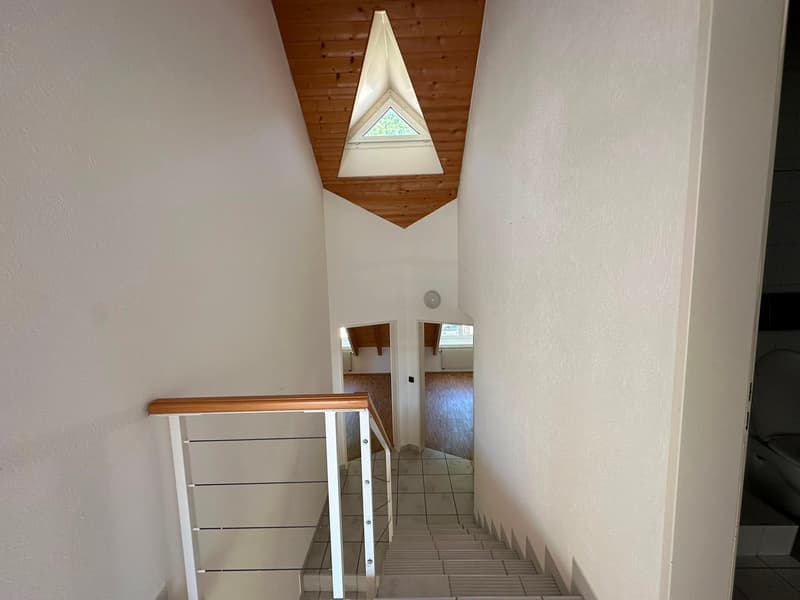 Spacieux appartement de 5.5 pièces avec terrasse à Saint-Imier (9)