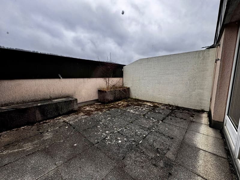 Spacieux appartement de 5.5 pièces avec terrasse à Saint-Imier (11)