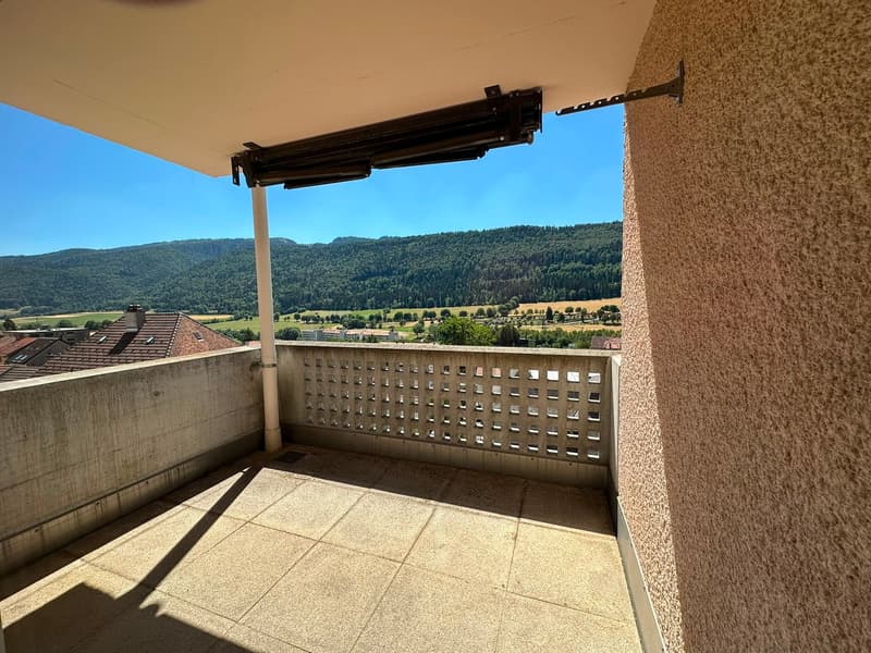 Spacieux appartement de 5.5 pièces avec terrasse à Saint-Imier (17)