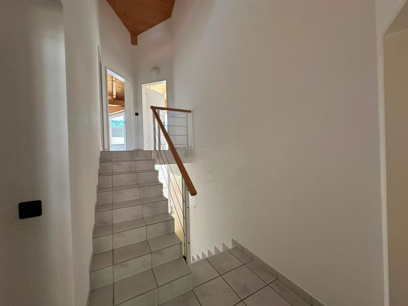 Spacieux appartement de 5.5 pièces avec terrasse à Saint-Imier (12)
