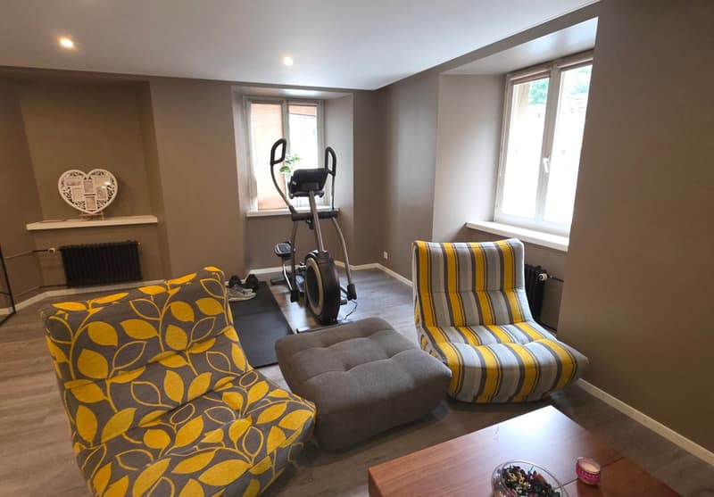Charmant appartement de 2.5 pièces à La Chaux-de-Fonds (3)