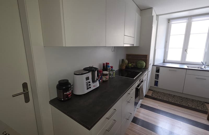 Charmant appartement de 2.5 pièces à La Chaux-de-Fonds (5)