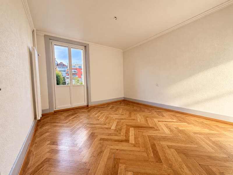 Charmant appartement de 3 pièces à proximité du centre-ville (5)