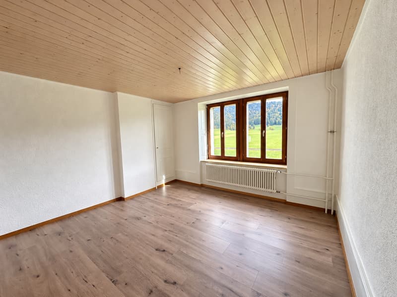 Appartement de 3 pièces lumineux à La Sagne, disponible immédiatement (1)