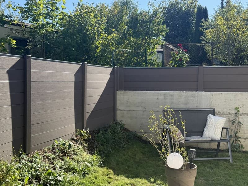 Tres belle affaire Superbe Villa comme neuve qui se distingue par son élégance, son confort et la qualité de son environnement, trés calme (7)