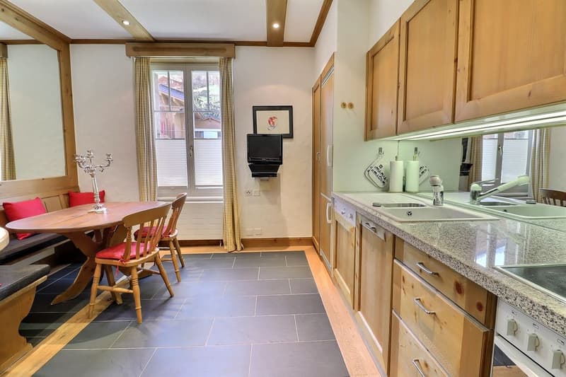 Appartement luxueux de 3.5 pièces à louer à Château-d'Oex (6)