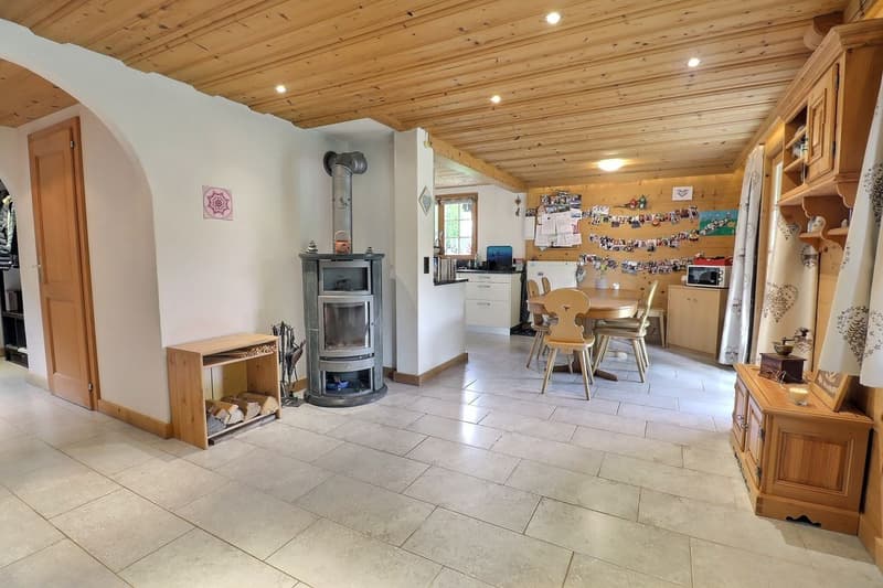 Beau chalet à vendre à Rossinière (5)