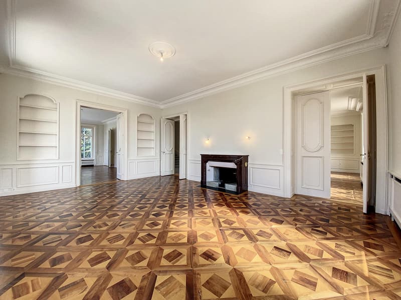 Propriété d'exception et de prestige (entièrement rénovée) (3)