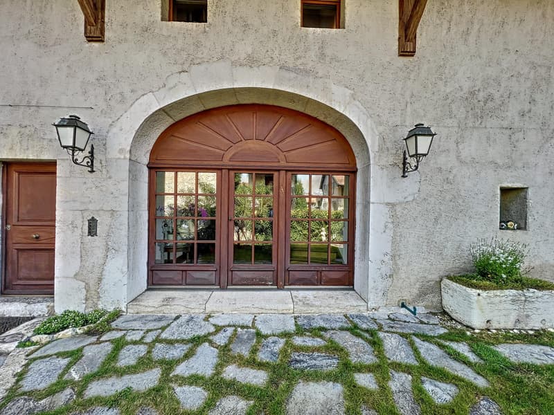Maison de charme au coeur de Veyrier (3)