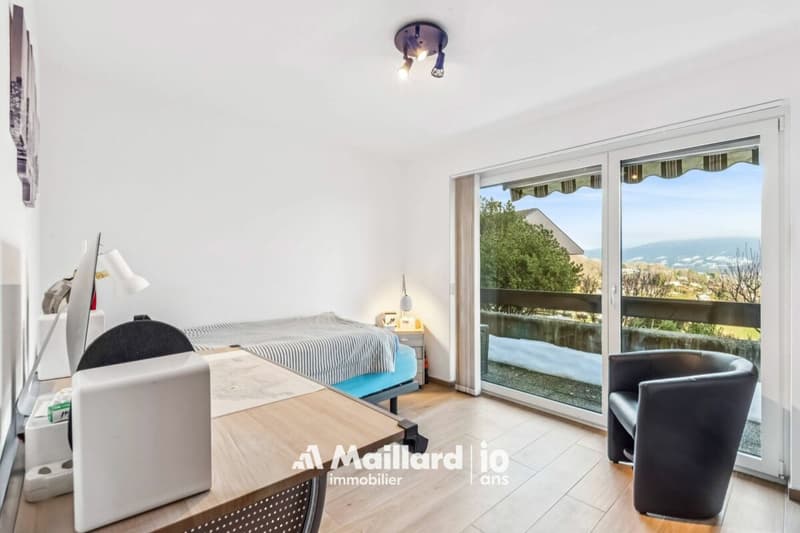 Chardonne - Magnifique appartement de 6.5 pièces avec jardin (8)