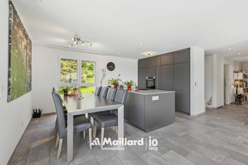 Yverdon - Appartement de 4.5 pièces avec terrasse et jardin (4)
