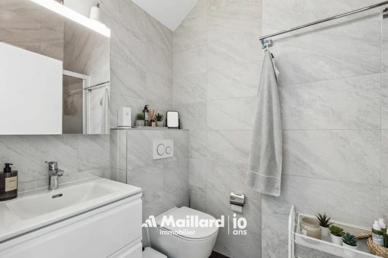 Attique de 97m2 avec balcon et jardin à Sugiez (9)