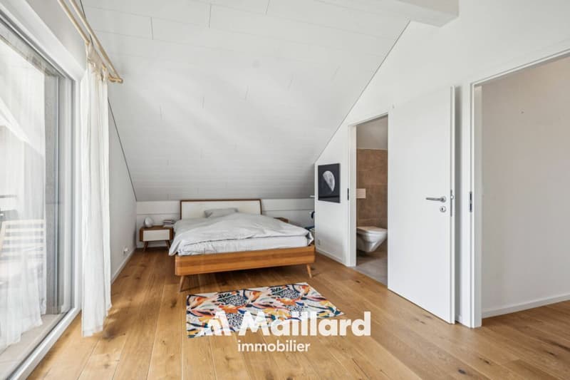 Près-du-Lac - Duplex récent de 4.5 pièces + mezzanine (12)