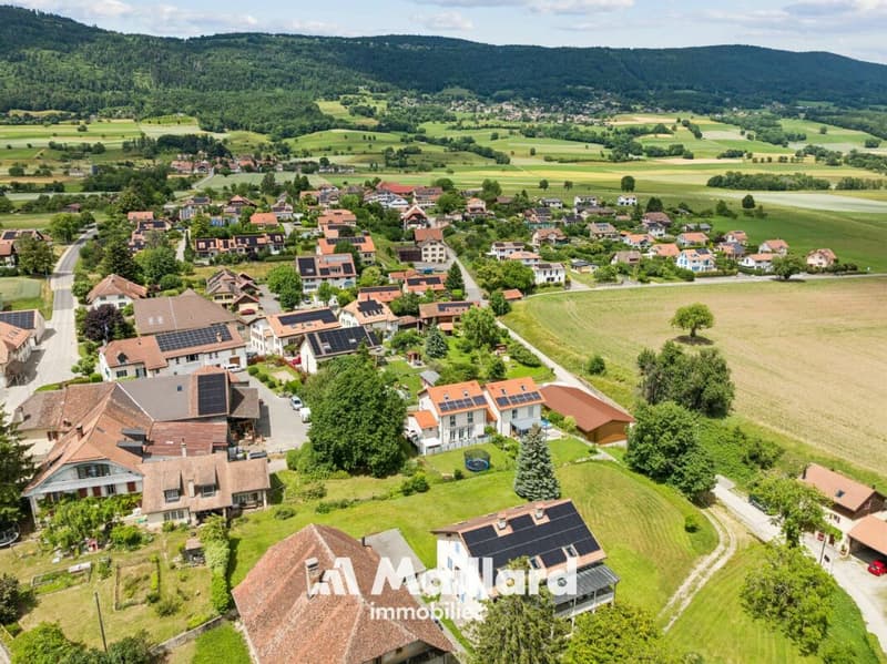 Fiez : Spacieuse villa mitoyenne de 5,5 pièces (15)