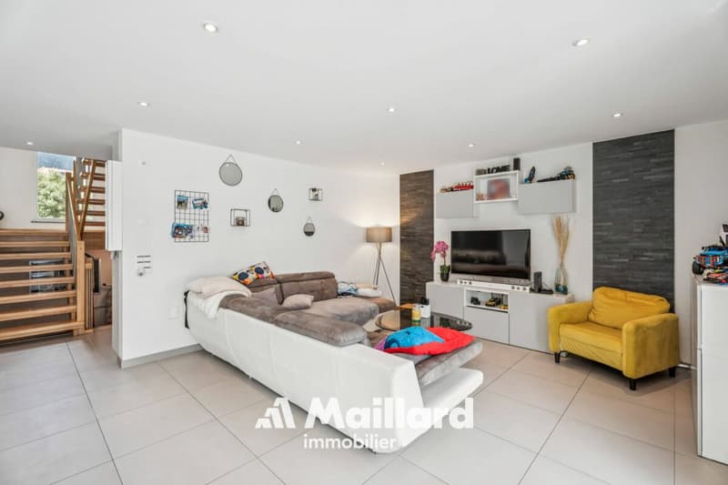 Fiez : Spacieuse villa mitoyenne de 5,5 pièces (6)