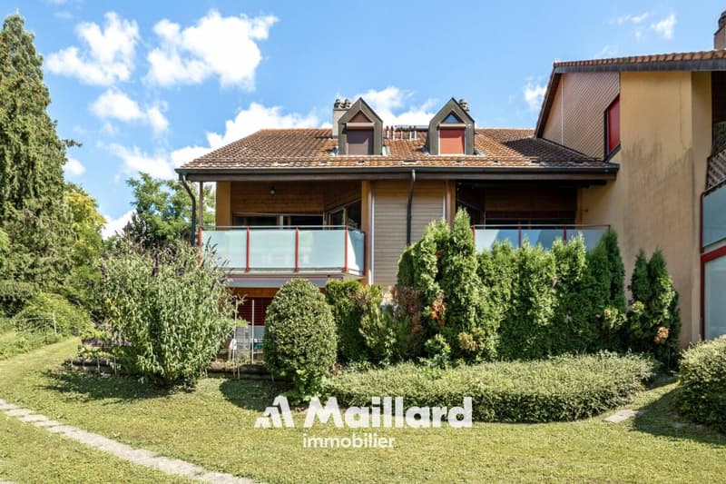 Spacieux duplex de 5.5 pièces avec de beaux volumes (2)